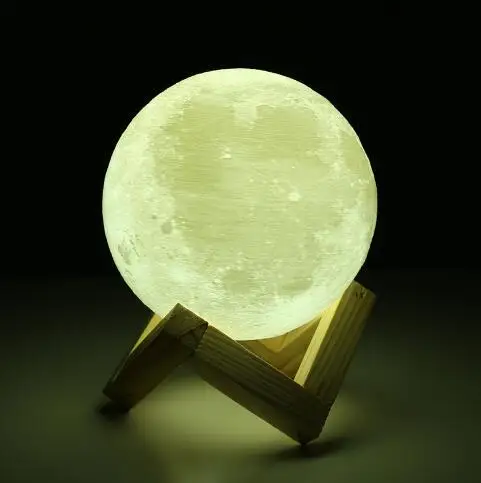 
2019 hot selling 3D printing Moon lamp with USB changing cable 15cm Moon night light in 16 colors RGB remote control 