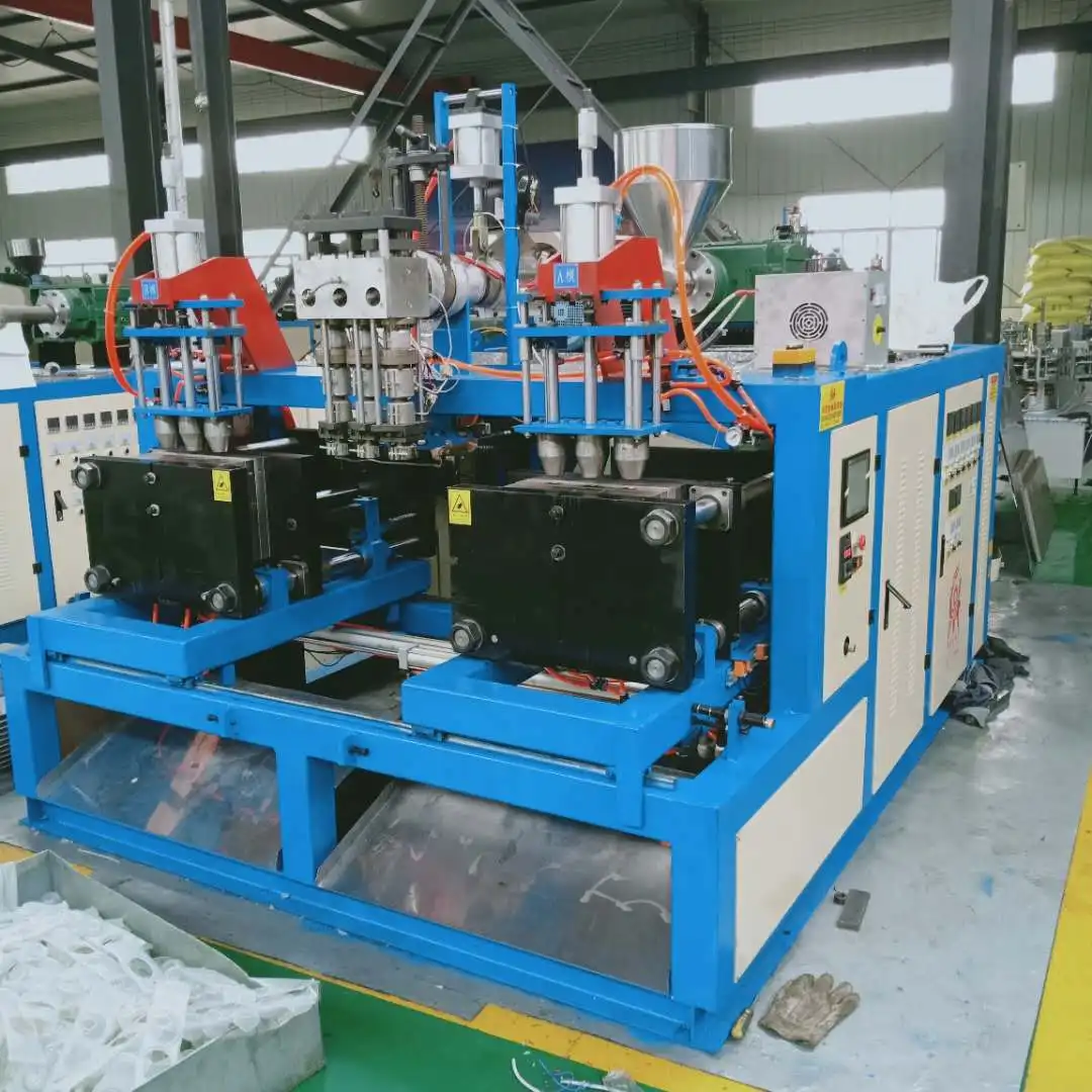 XIANGLONG 3liter 5 liter 10 liter plastic jerry can hydraulic blow molding machine