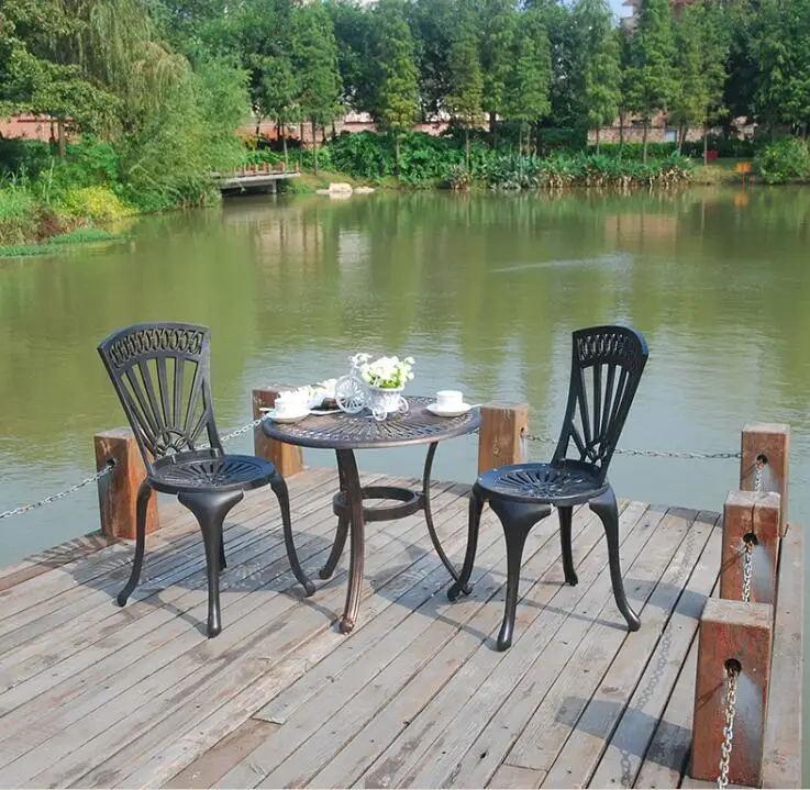 Garden Furniture Wrought AluminumTable and Chairs Cast Iron Table and Chair