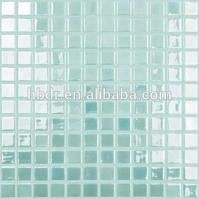 Photoluminescent glass tile for luminous Swimming pool tile