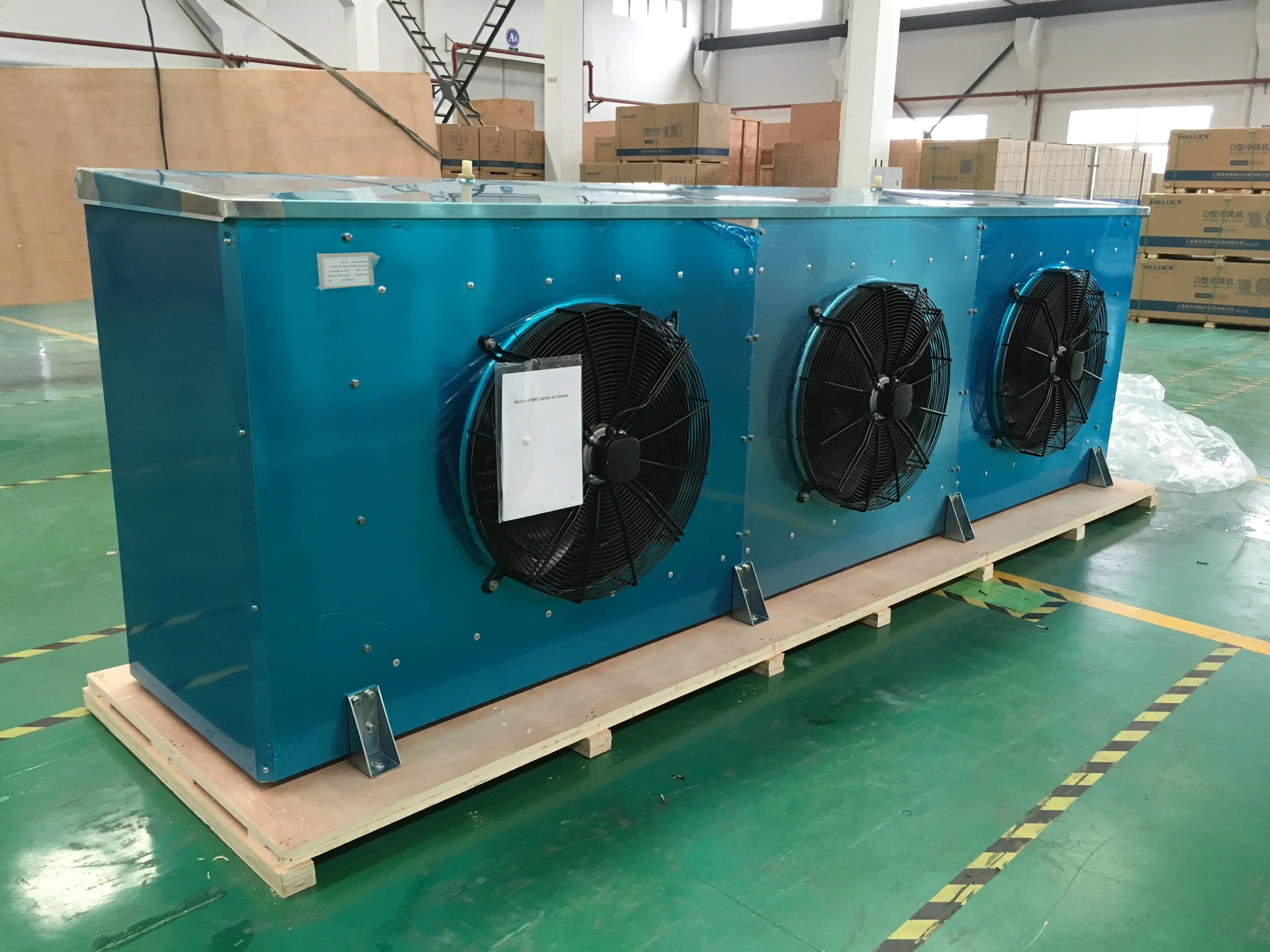 Walk in chiller freezer cold storage room for potato