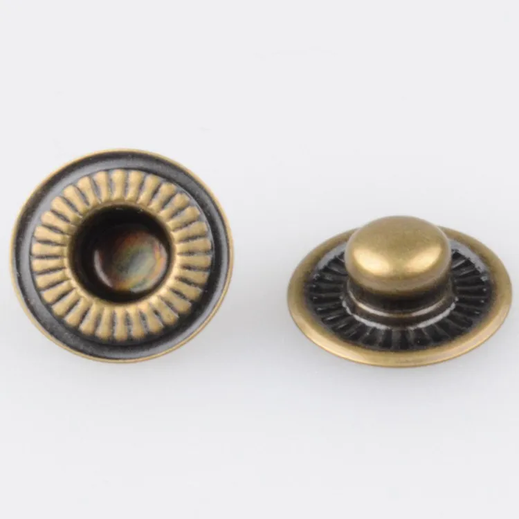 Metal colored grey plastic 12.5mm spring snap fastener