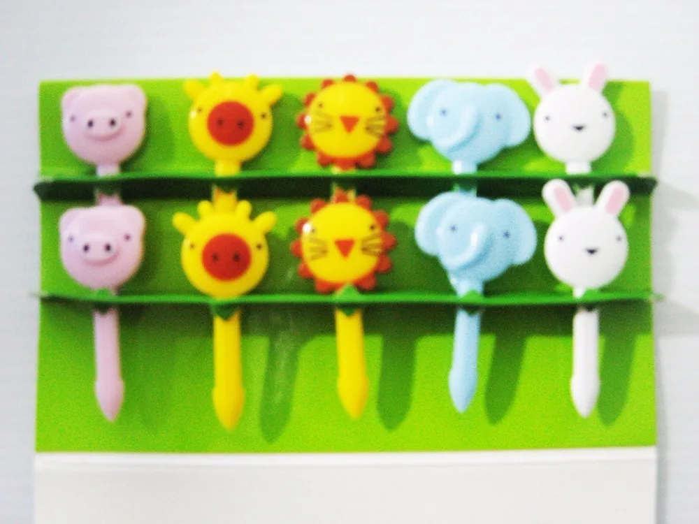 
Hot Selling Party Supplies Cute Animal Shaped Bento Picks Food Picks fruit forks 