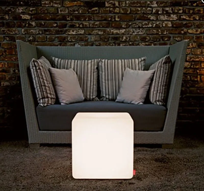 20cm LED cube factory price commercial furniture color changing bar led cube stool