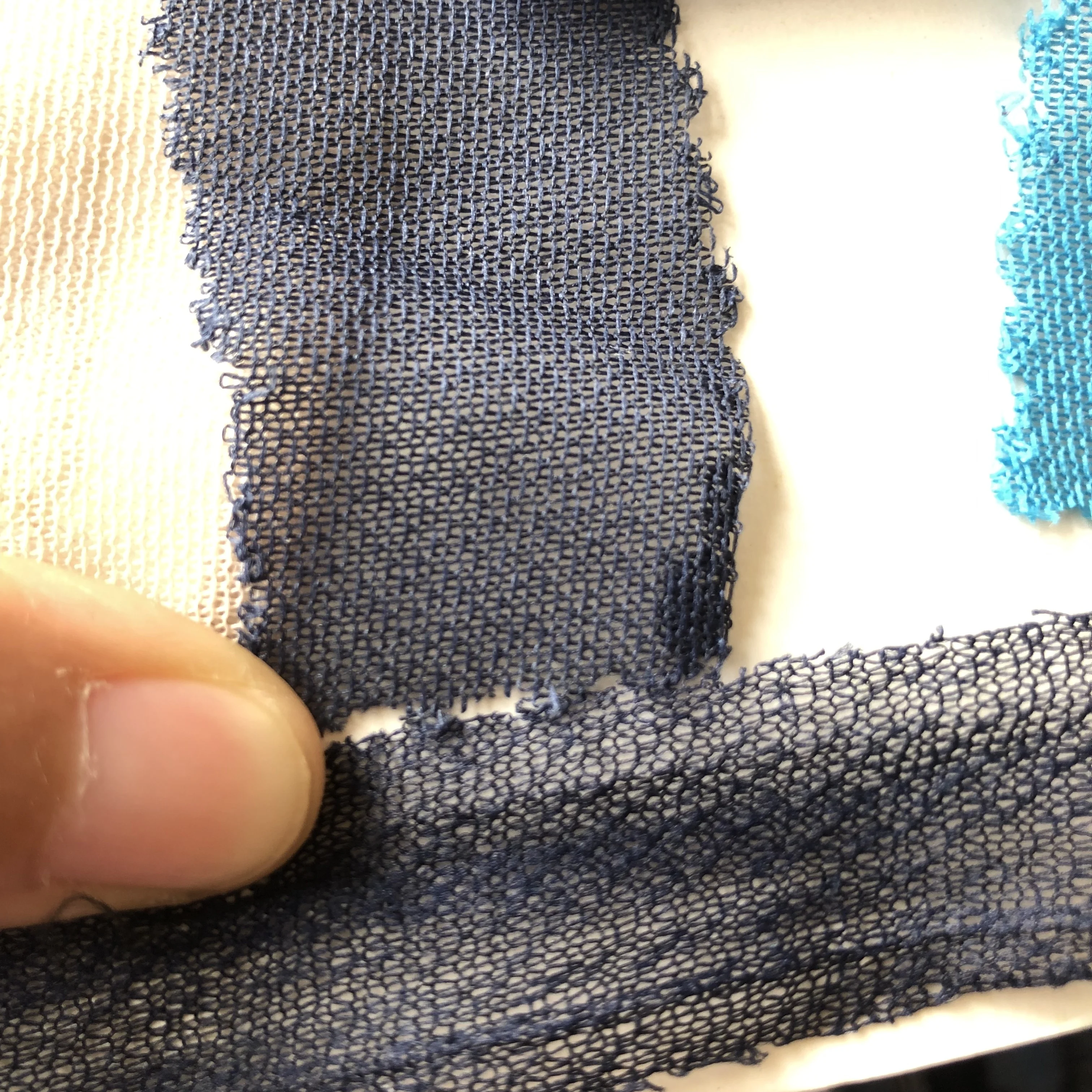 Бейсболки косого кроя Двойная игла ленты