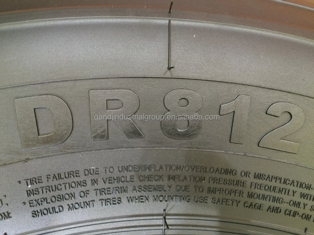 По оптовой цене из Китая тяжелых радиальных грузовых шин весов 315 / 80r22.5 11r22.5 12r22.5 295 / 80r22.5 контейнерная загрузка грузовых шин