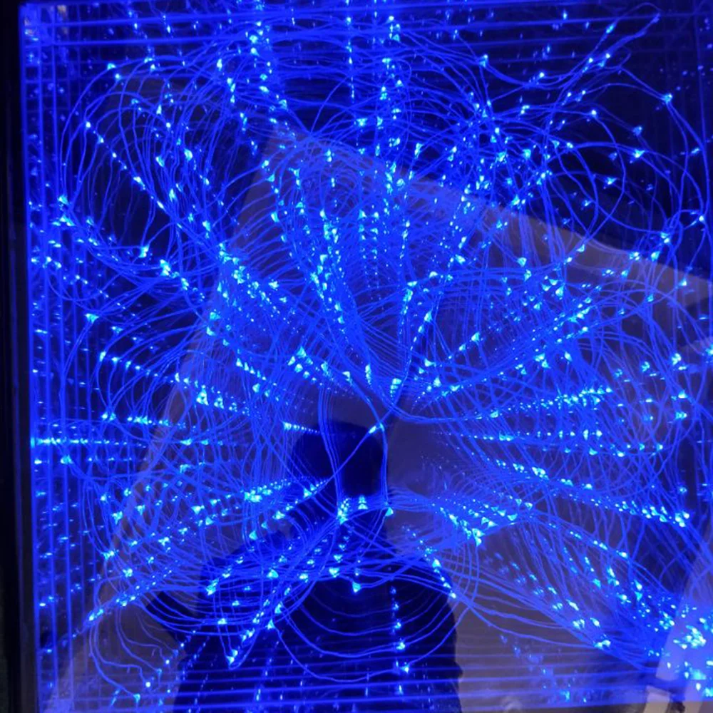 
China manufactured portable DMX infinity glass led dance floor light up golden led sparkle dance floor 