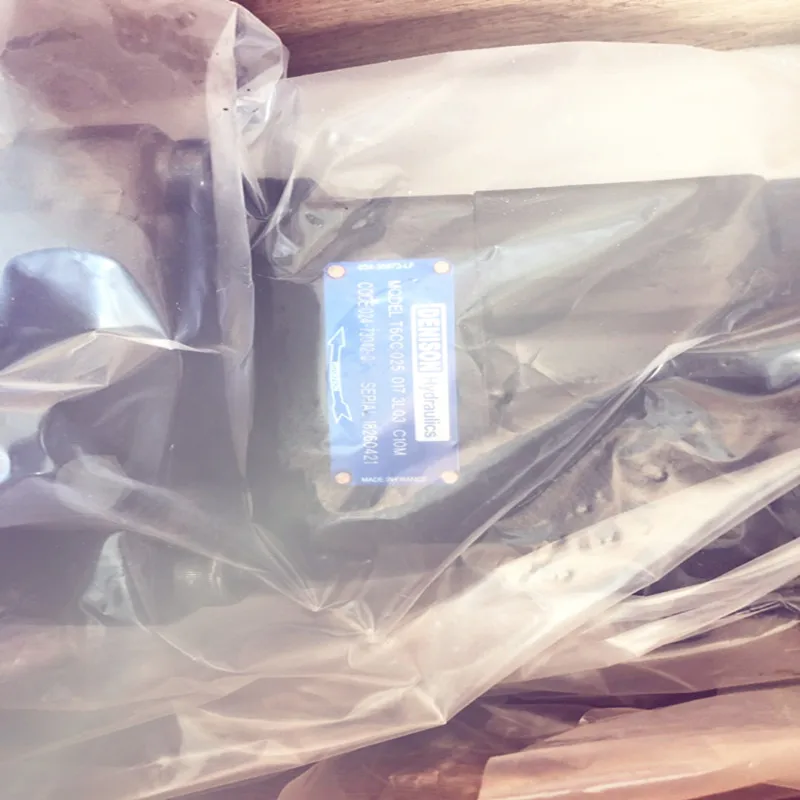 
Pump T6EE 057 057 2L 14A 13 MO +T6CC 025 017 3L 03 C10M hydraulic pump 