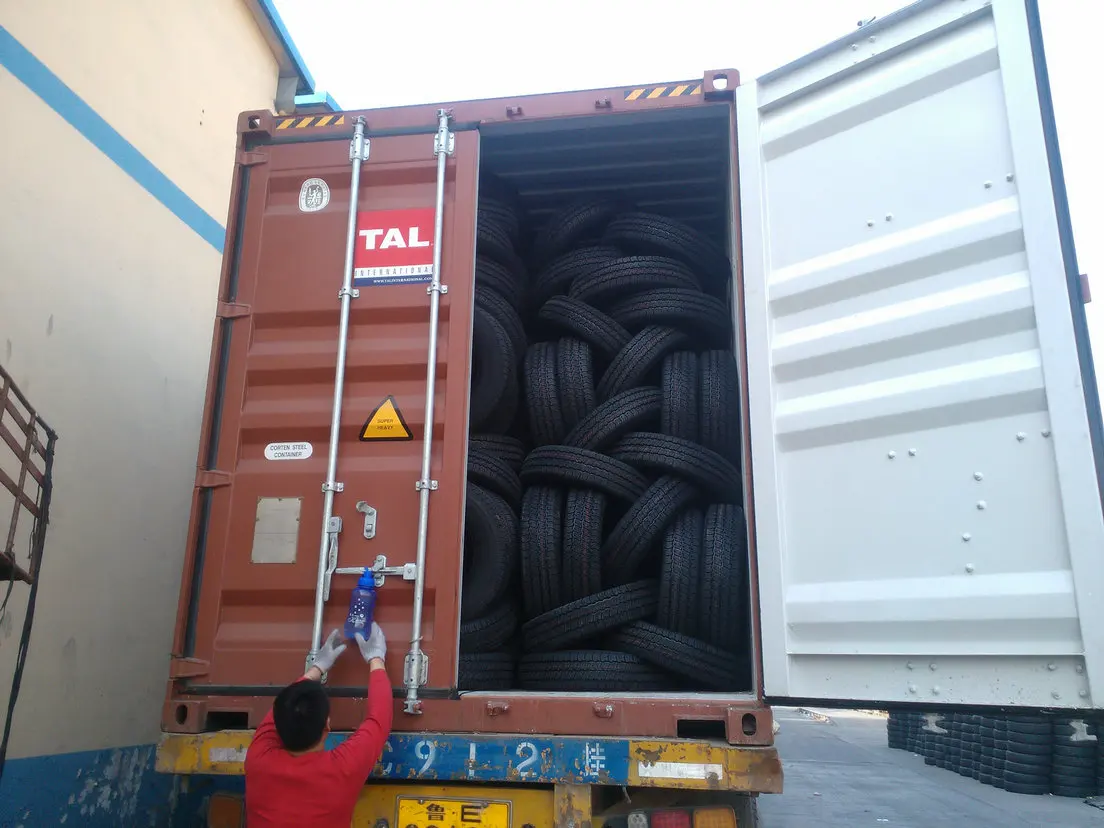 
Trailer TYRE ST225/75R15 Double king brand Double king tyre factory 