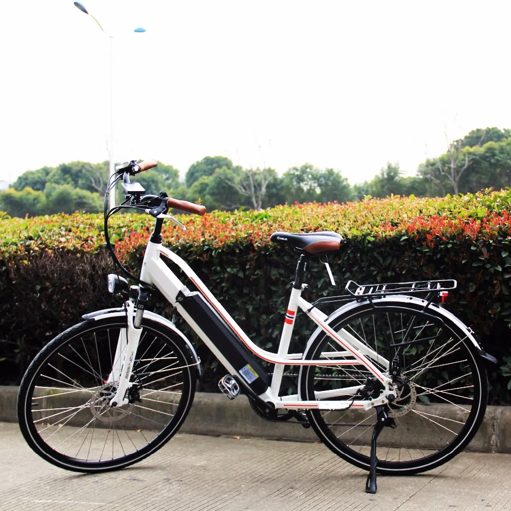 Hot Selling Lady Fashion E-bike 28' Europe E Tour Electric City Bikes