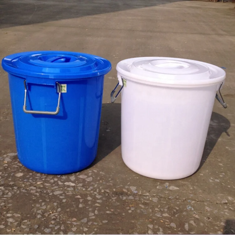 Customized Poly Tank 50L Fishing Bucket Plastic With Lids Handle For Feeding Water Storage
