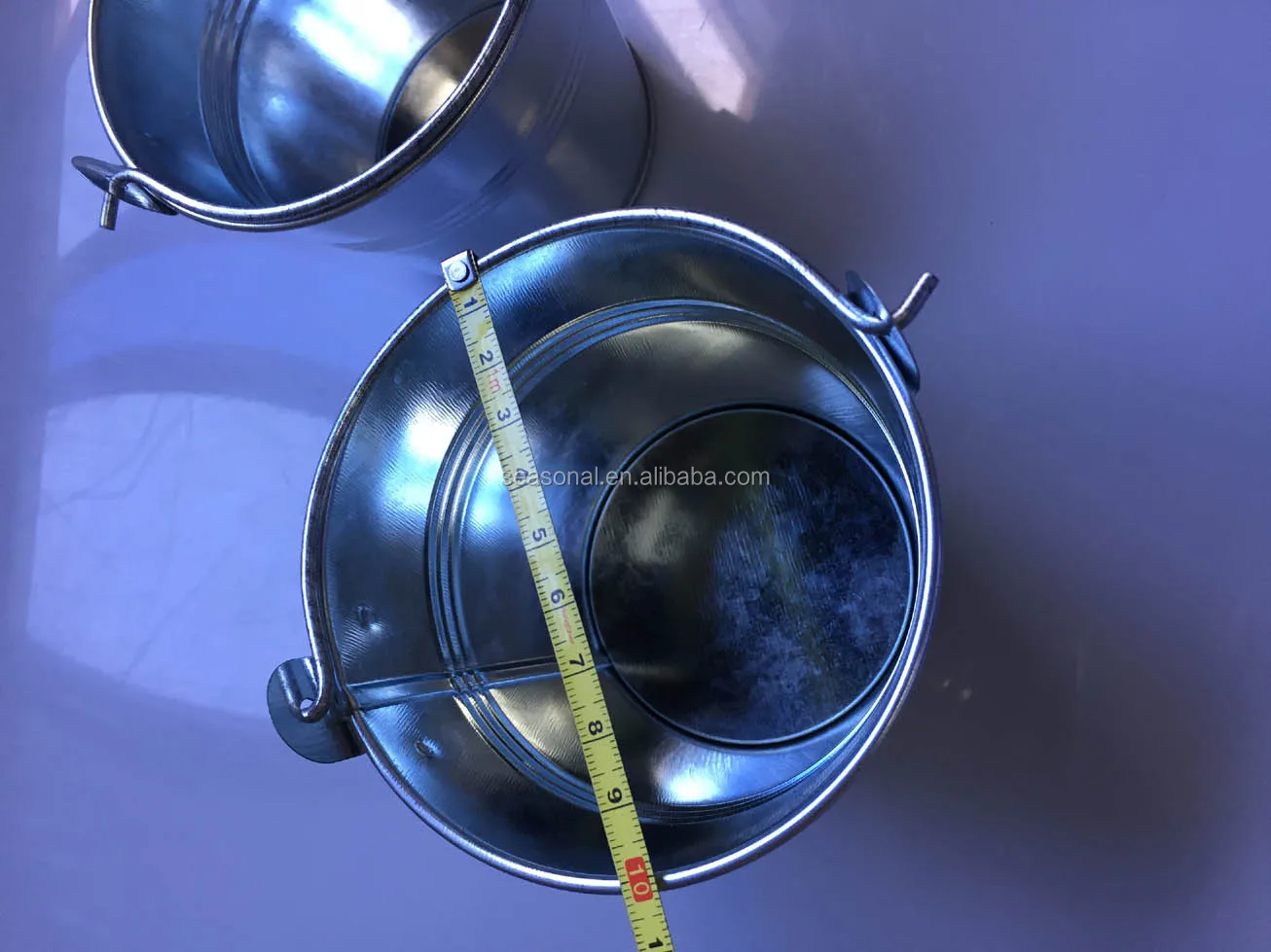 B164 small galvanized iron bucket