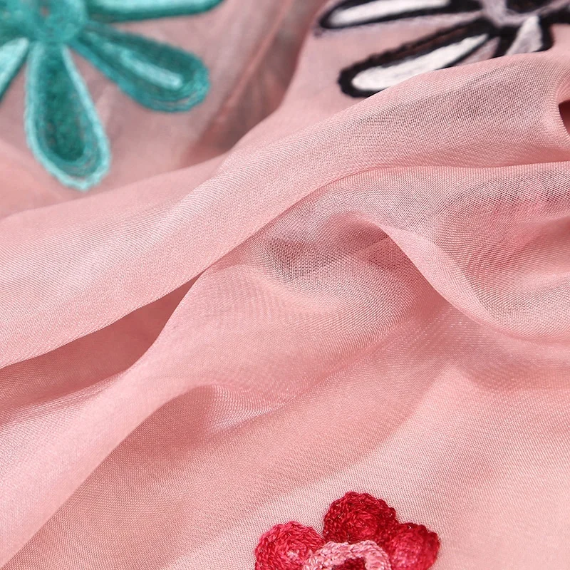 Wholesale Fashion Indian Nepal 2020 Elegant Women Spring Summer Literature And Art Embroidery Flower Silk Scarf Shawl Scarves