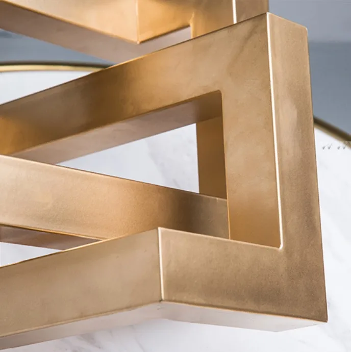 Italy style golden metal home decoration accessories sculpture