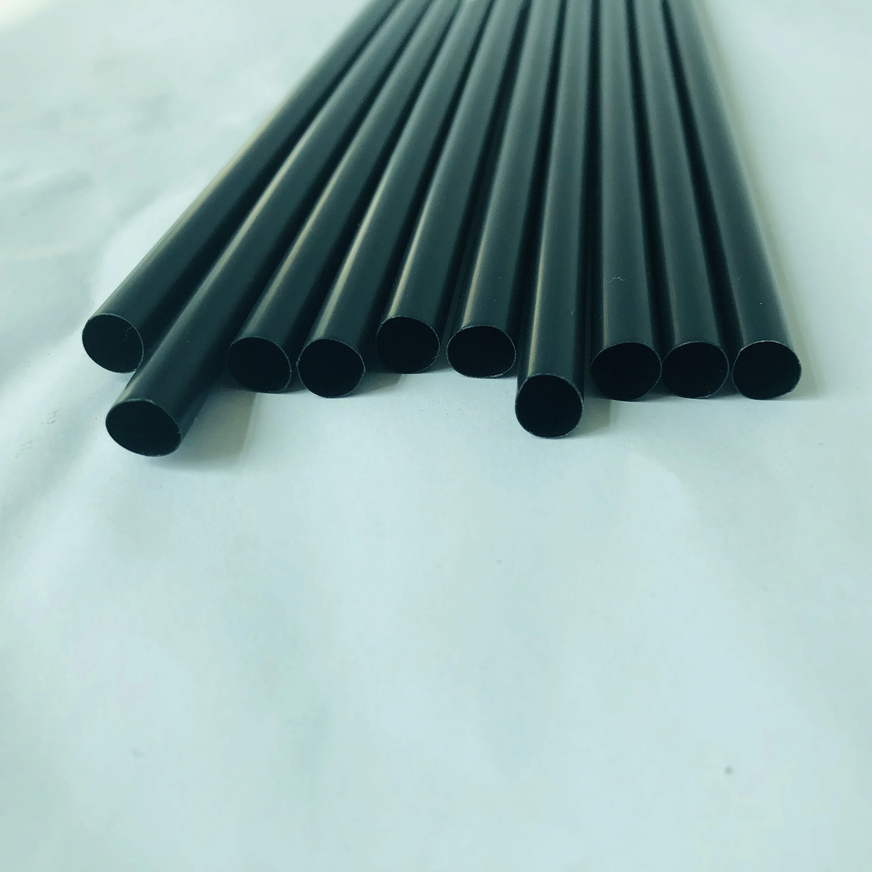 100 шт Черный одноразовые пластиковые питьевые соломинки удлиненные изгиб всасывающая трубка присоски для пивной бар сока