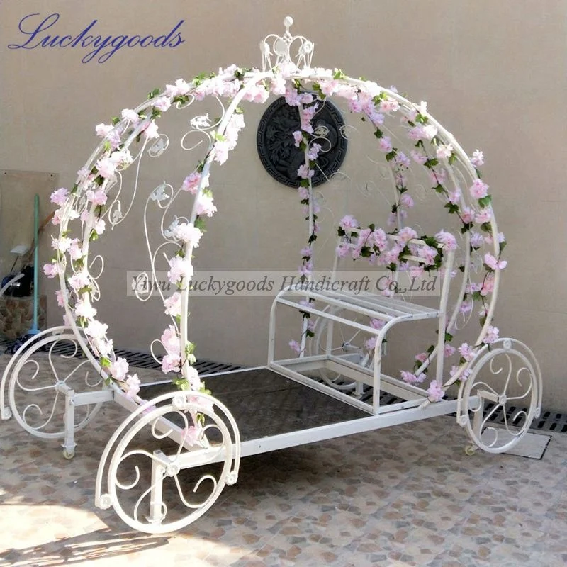 LDJ892 royal white holiday festival wedding horse carriage backdrop decor for sale