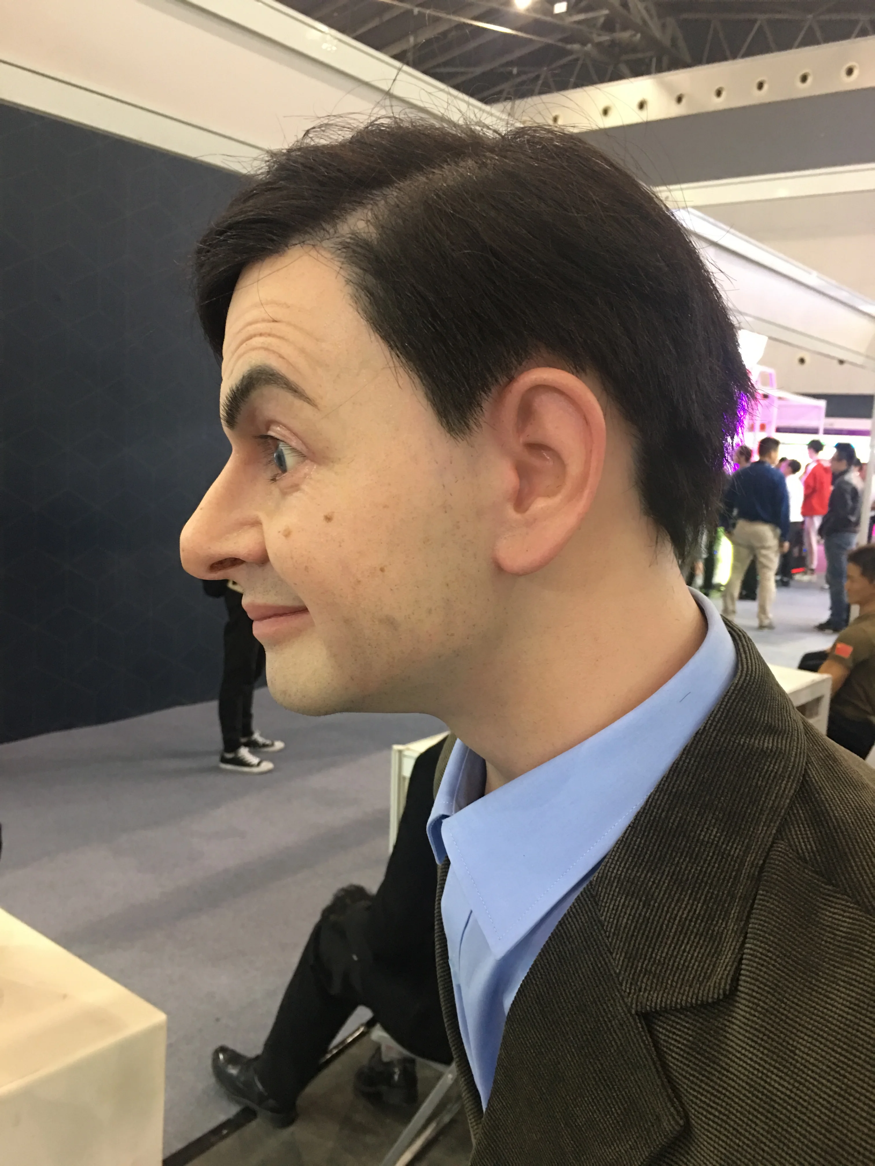 Realistic sculpture Vivid great funny comedy man Lifesize Wax silicone Figure of Mr.Bean Statue
