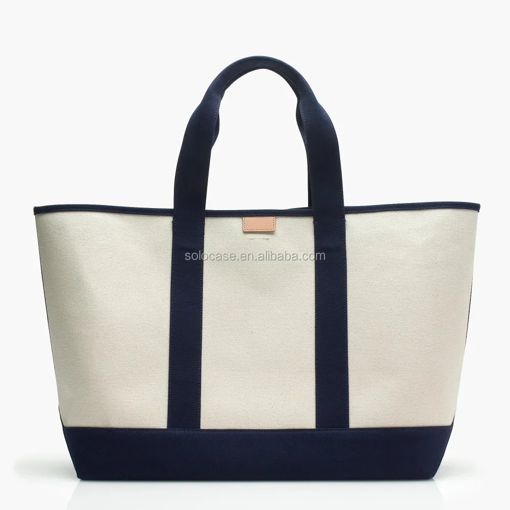 Canvas weekend bag perfect for overnight