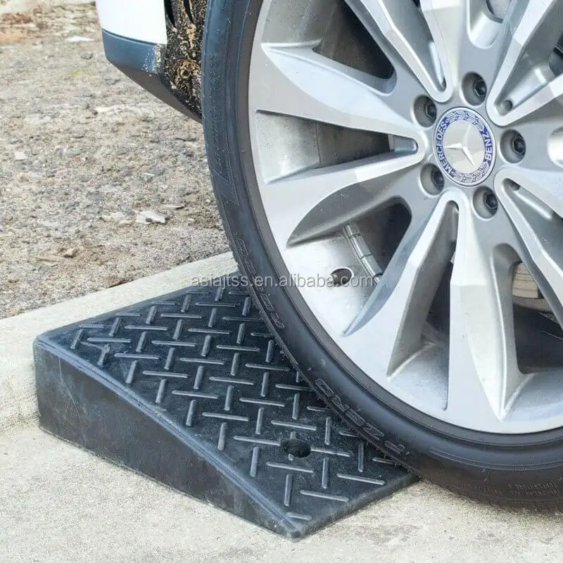 Good Load capacity Rubber fixed installation curb ramp for car or motorcycle