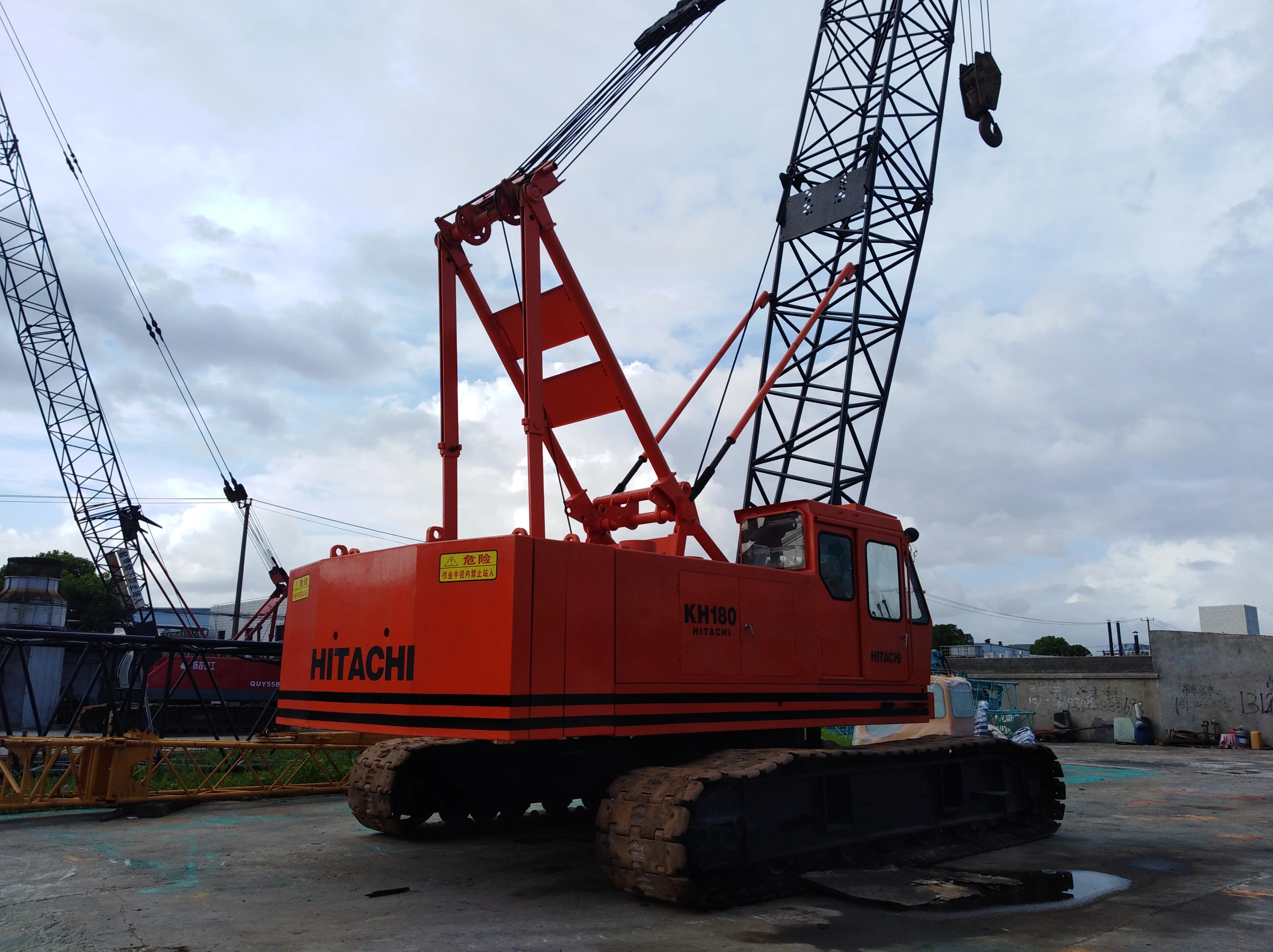 Лучшая цена, б/у гусеничный кран HITACHI KH180-2 50 тонн, распродажа