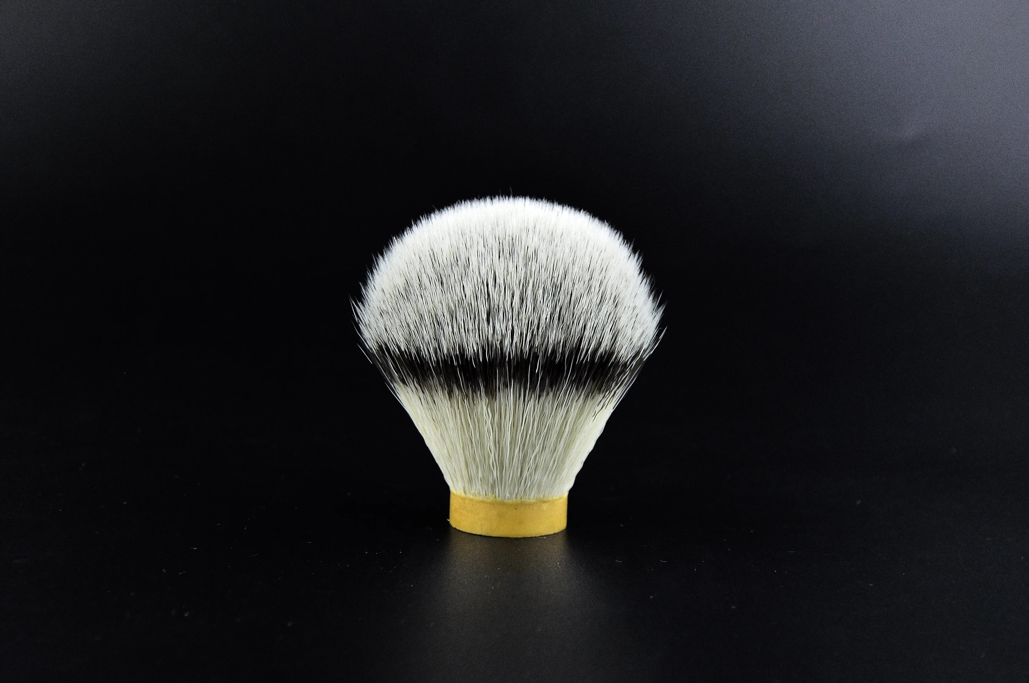 OUMO щетка-высококачественные синтетические волосы Трехцветная щетка для бритья