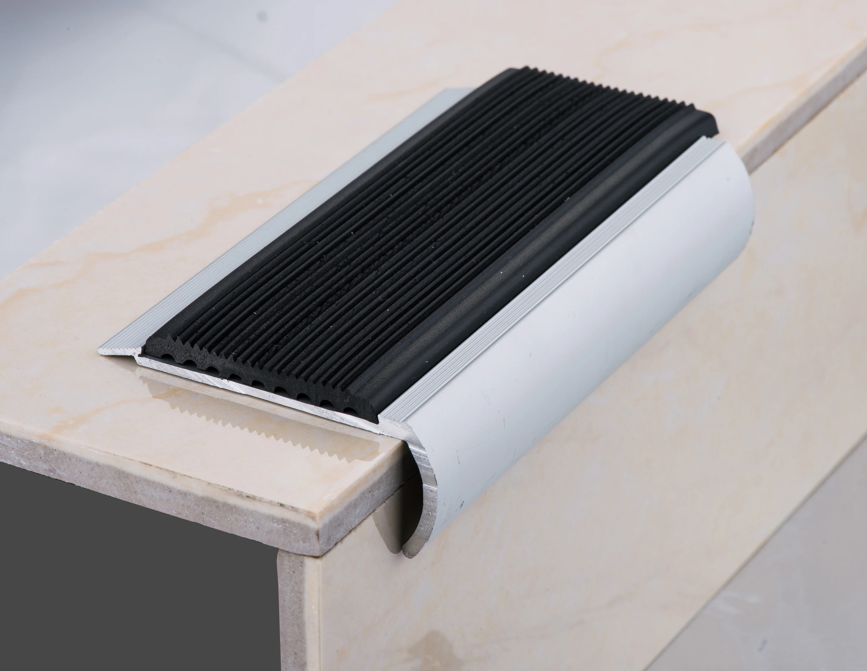 concrete stair nosing