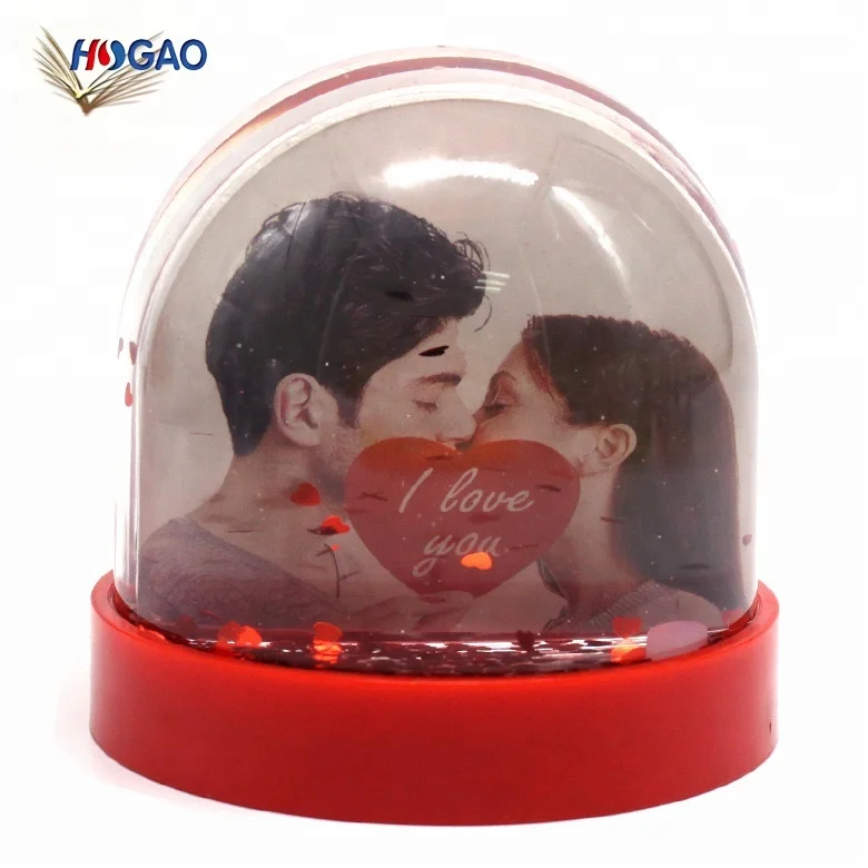 OEM crystals snow dome home decor return gifts plastic photo frames water globe wedding custom romantic snow globe for guests