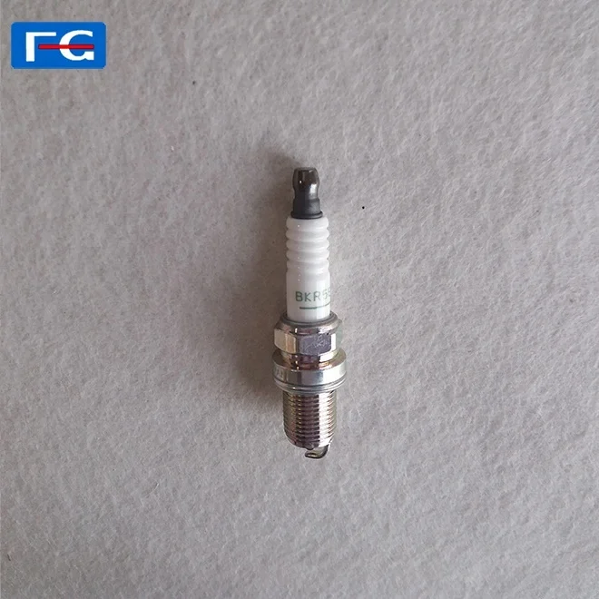 Best Quality Gas engine Spark Plug BKR5EY car  spark plug  for Japan cars