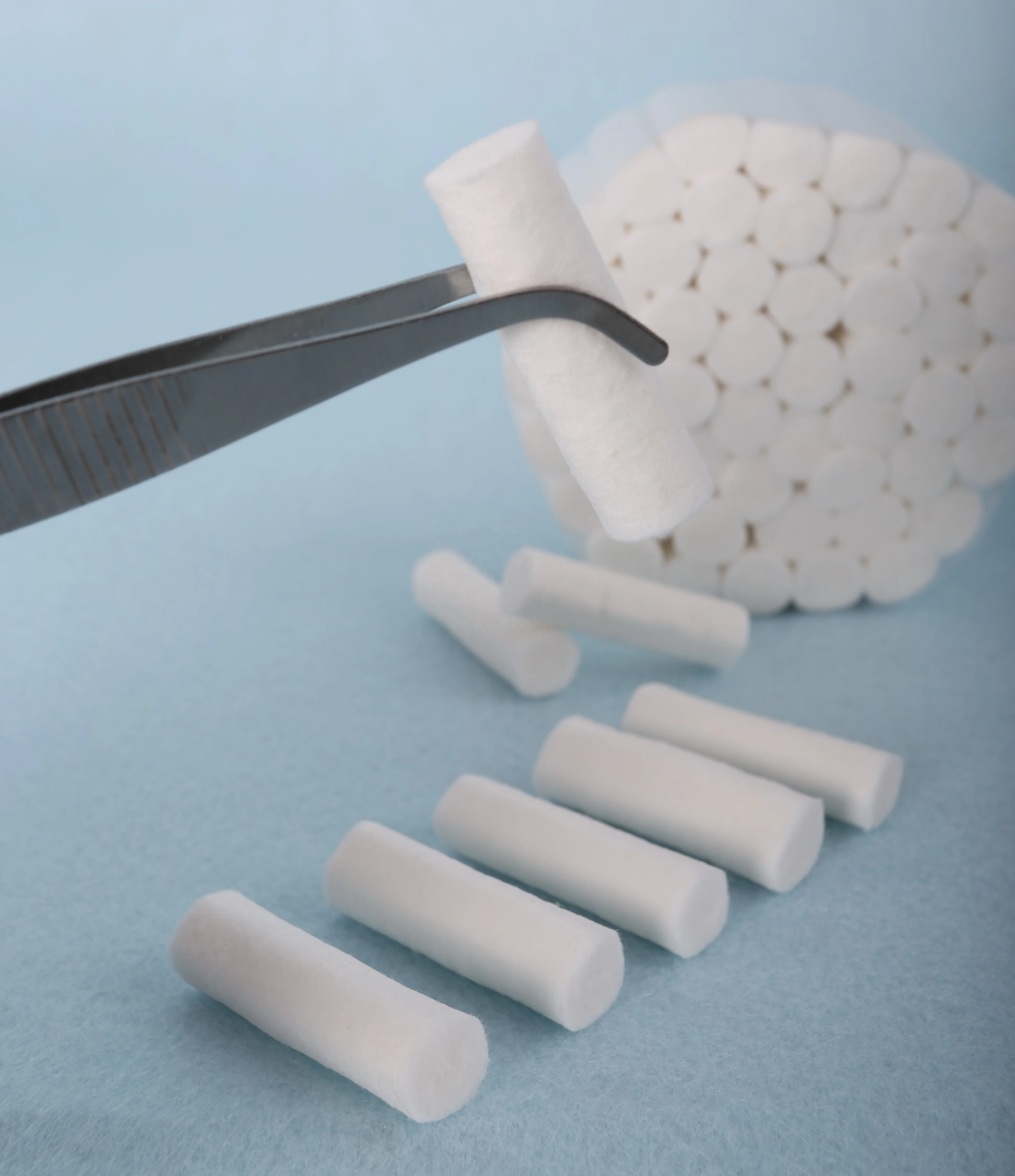 Dental Materials In China Medic Disposable Tampon Dental Cotton Roll