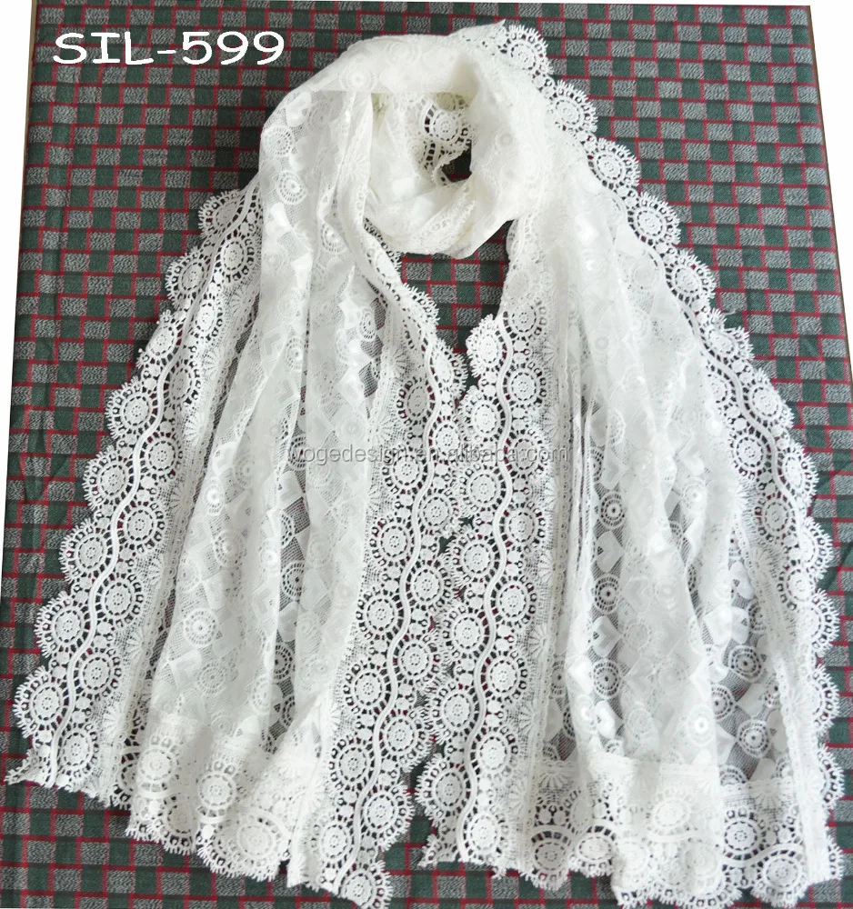 Fashion the latest white crochet cotton round flower heart hijab lace shawl