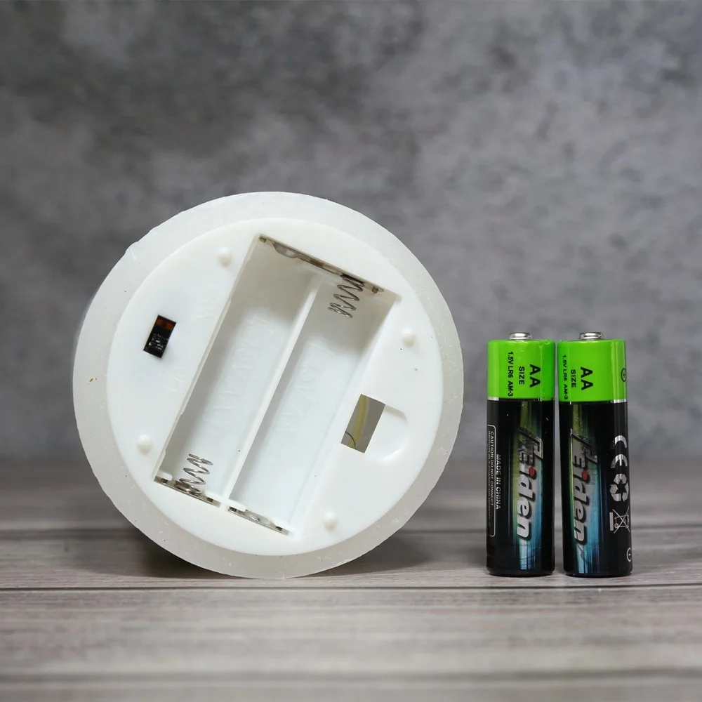 New products 2019 innovative product dancing flame pillar led tea light candle dancing moving flame led candles