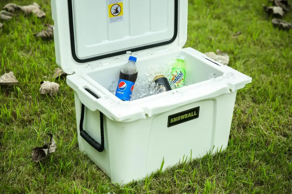 Professional Manufacturer Custom Rotomolded Plastic Portable Cooler Box