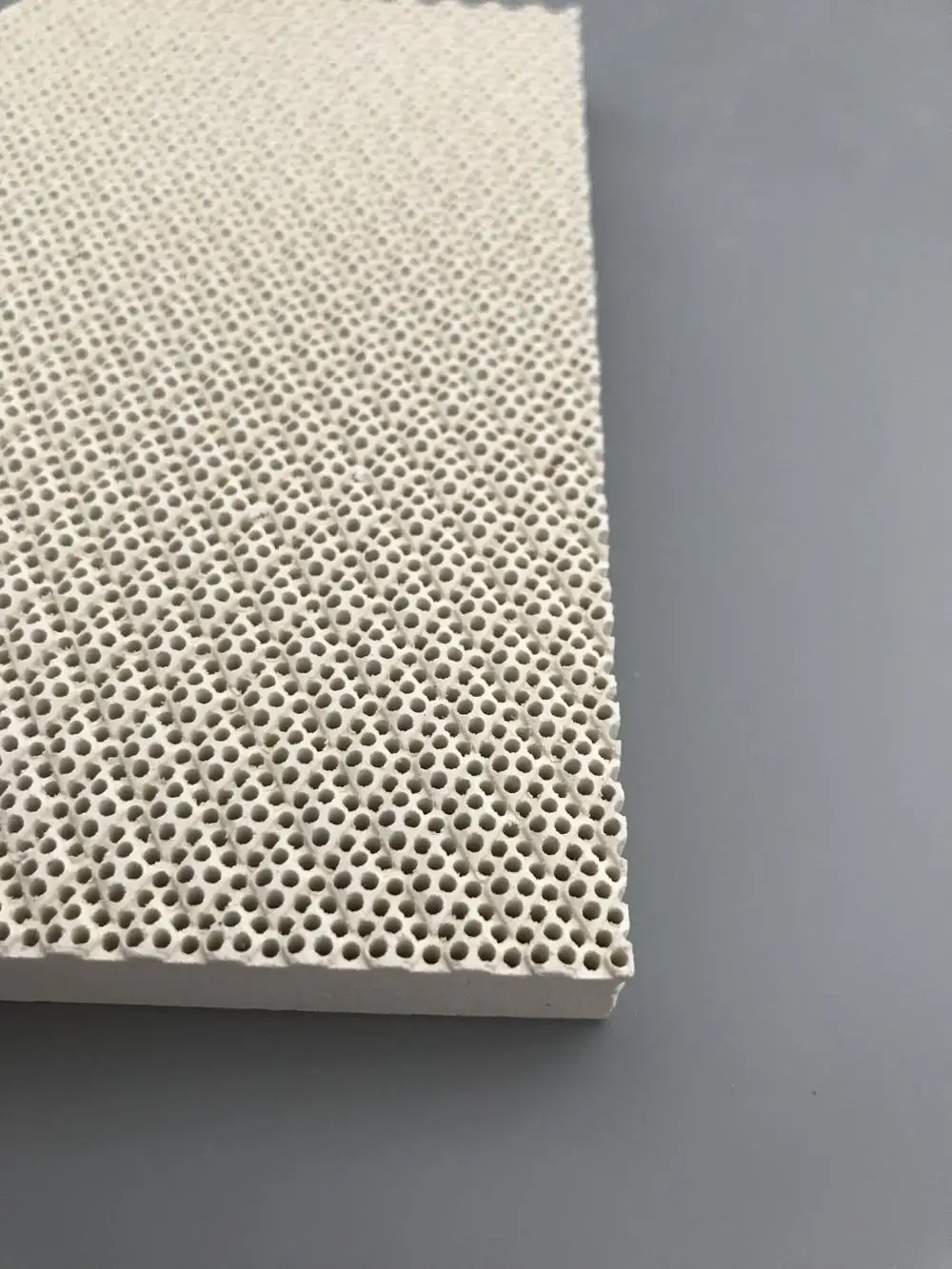 Infrared Ceramic Burner Plate Infrared ceramic honeycomb for ovens.