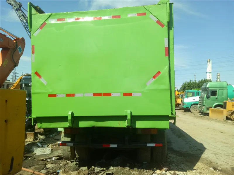 Low price Used Truck HOWO 8x4 Dump Truck, howo Truck 20 ton 30 ton 40 ton for sale