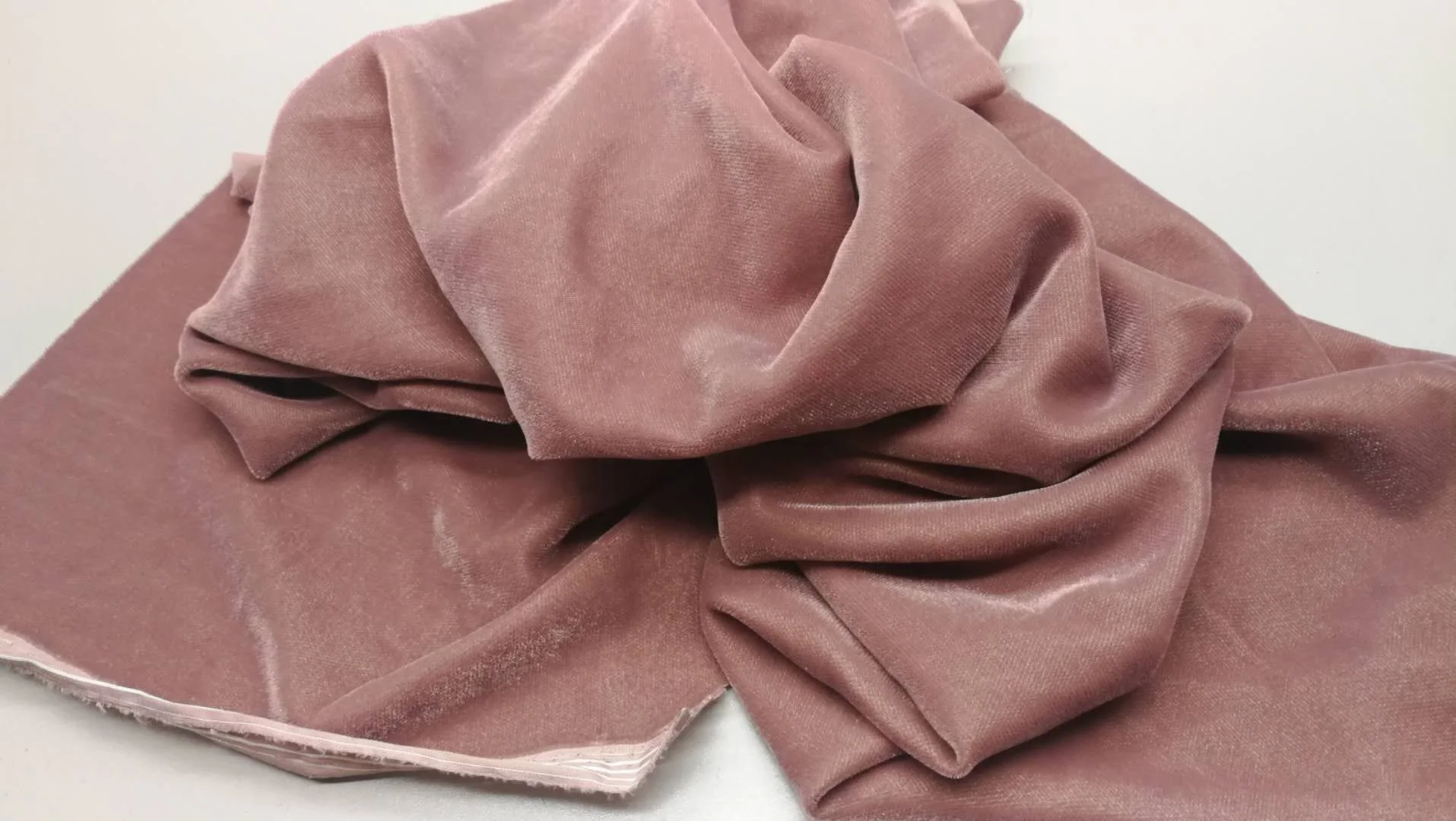 factory direct sale  solid100% micro polyester wine woven korean velvet 5000 fabric cloth for women