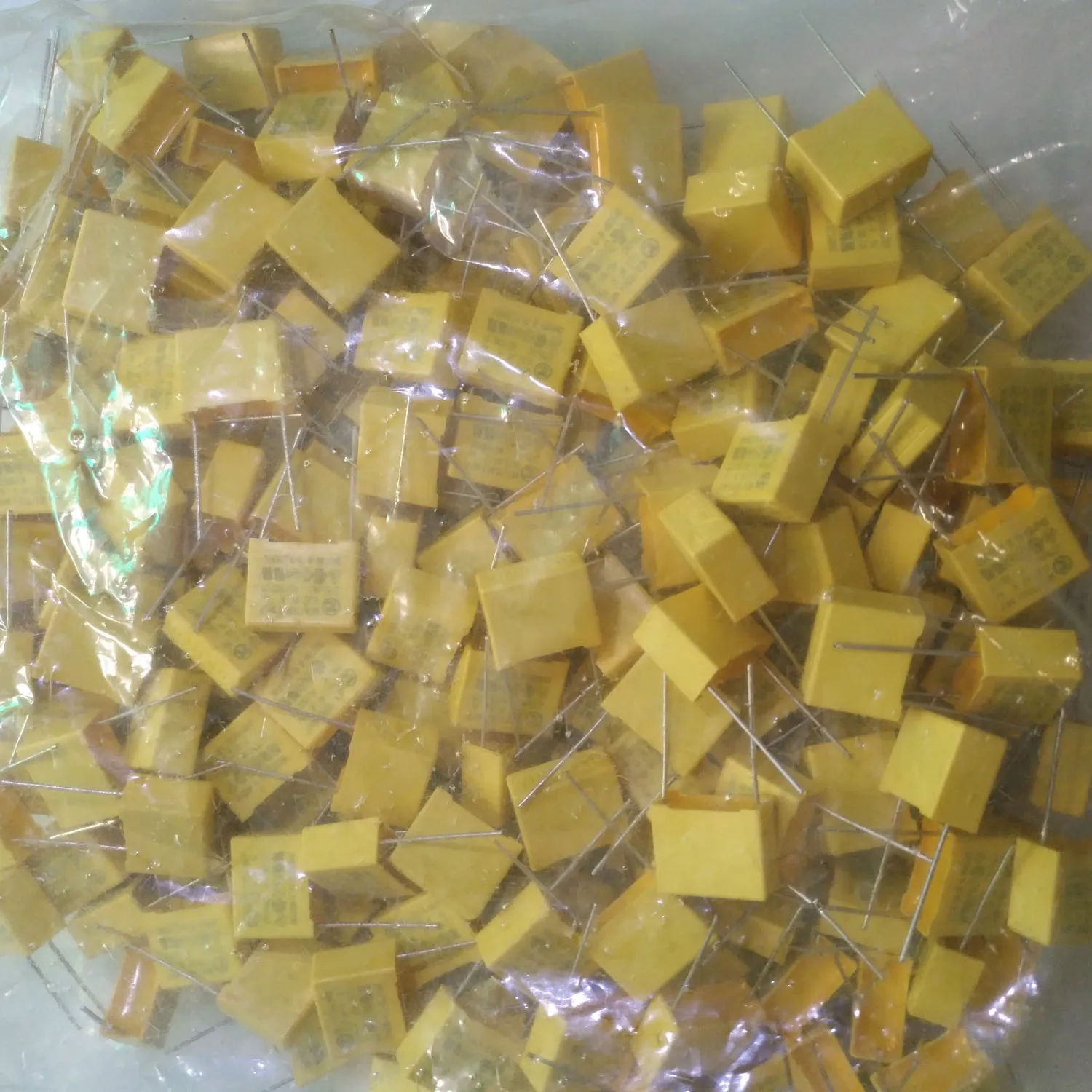 X2 FILM CAPACITOR 562 5600pF 275 VAC 310 VAC