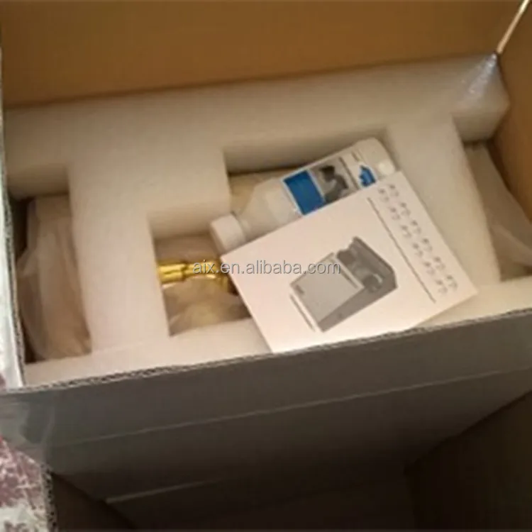 Small home use shoe cleaning machine for shining shoes