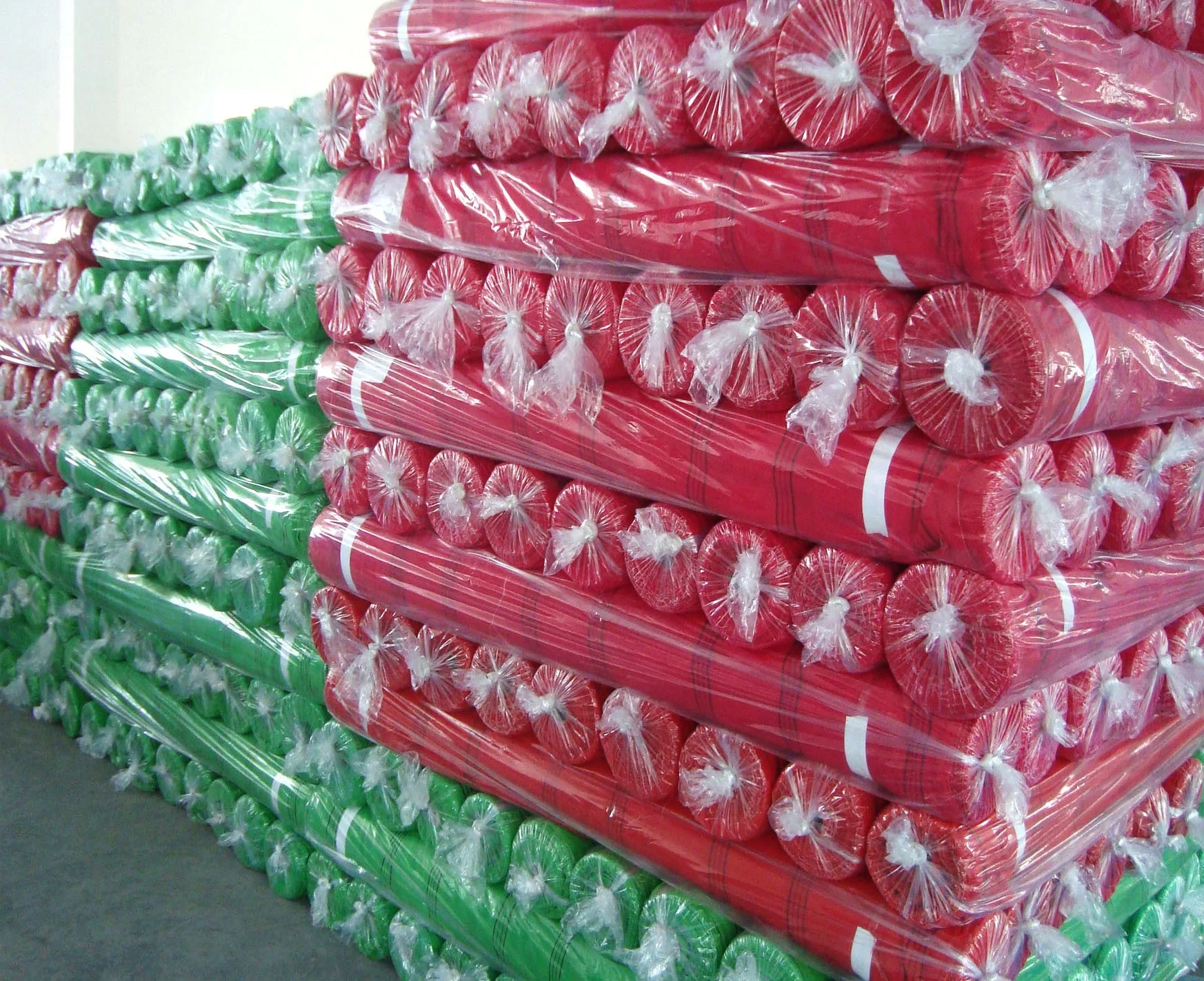 Manufacture Supply Hot 100% Viscose Rayon Bath Mitt Fabric  Rolls Rayon Fabric Price Per Meter For Exfoliating Glove