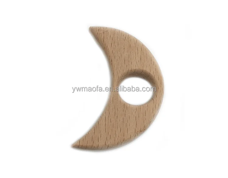 Wholesale Eco-friendly Baby Beech Wooden Teether Infant Moon Shaped Chewing Teething Toys Components