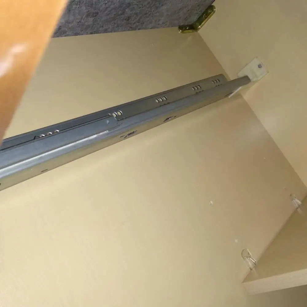 
Traditional rasied panel mocha painted solid wood kitchen cabinet designs 