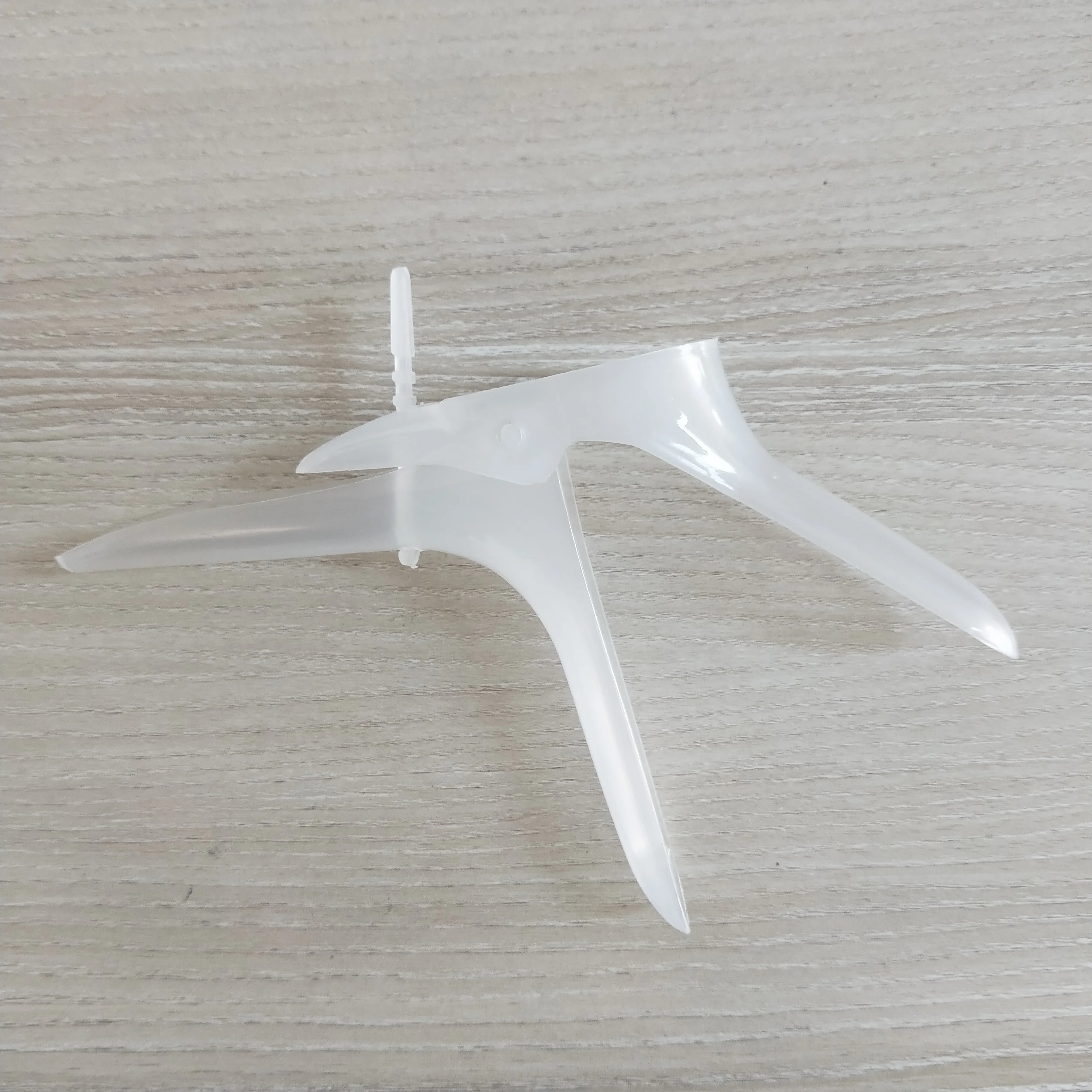 Disposable vaginal dilator for medical gyn examination