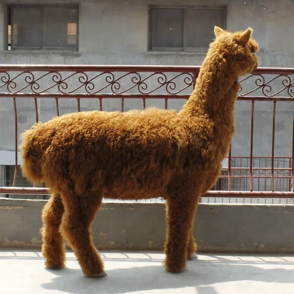 Life-Size Alpaca Toy in Unstuffed Synthetic Fur Indoor Christmas Decoration Supplies Packaged in Bags Artificial Style