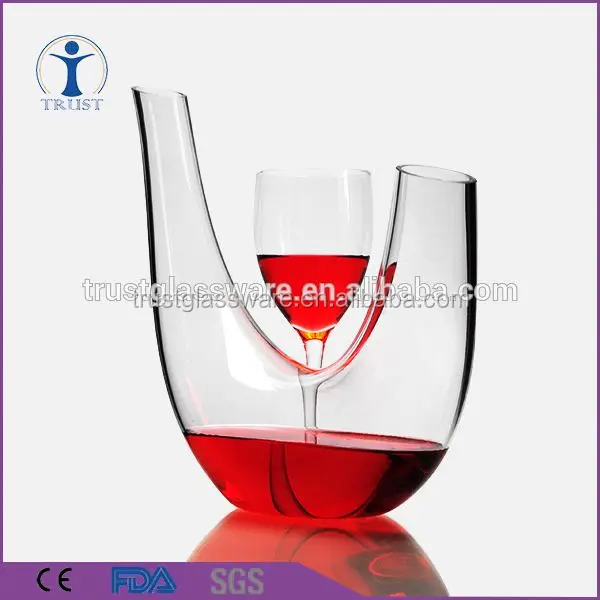 2016 горячей продажи фантазии hand made высокое качество clear бык рогом формы стеклянный графин