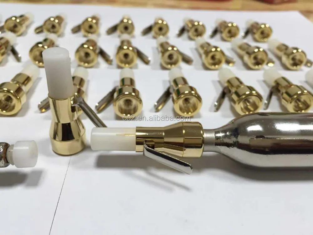 10 yeas co2 manufacturer provide competitive co2 price ,12g $0.20/pcs