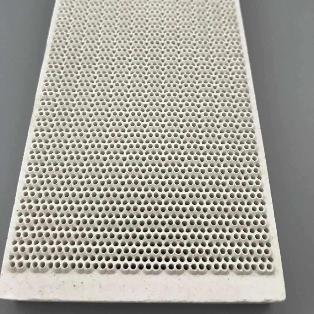 В наличии инфракрасная сотовая керамическая пластина 132*92*13,5 мм