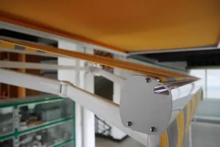 Outdoor Sun Rain Protect Electric Folding Arm System Retractable Awning