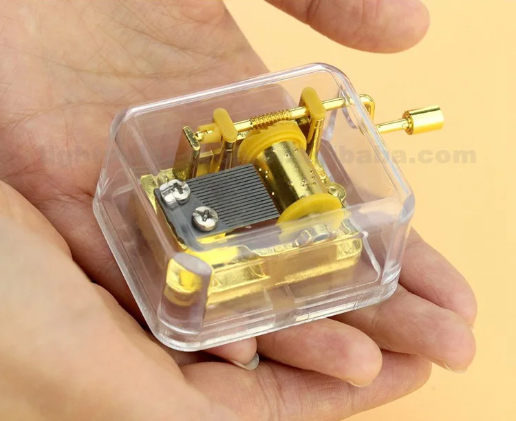 customized hand crank  music box mechanism custom  kida girl song  set jewelry music box base music made hand