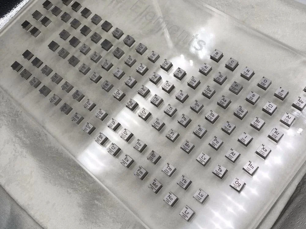 
99.95% Pure Tungsten metal element cube for element collection 