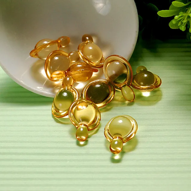 
whitening vitamin capsule. 