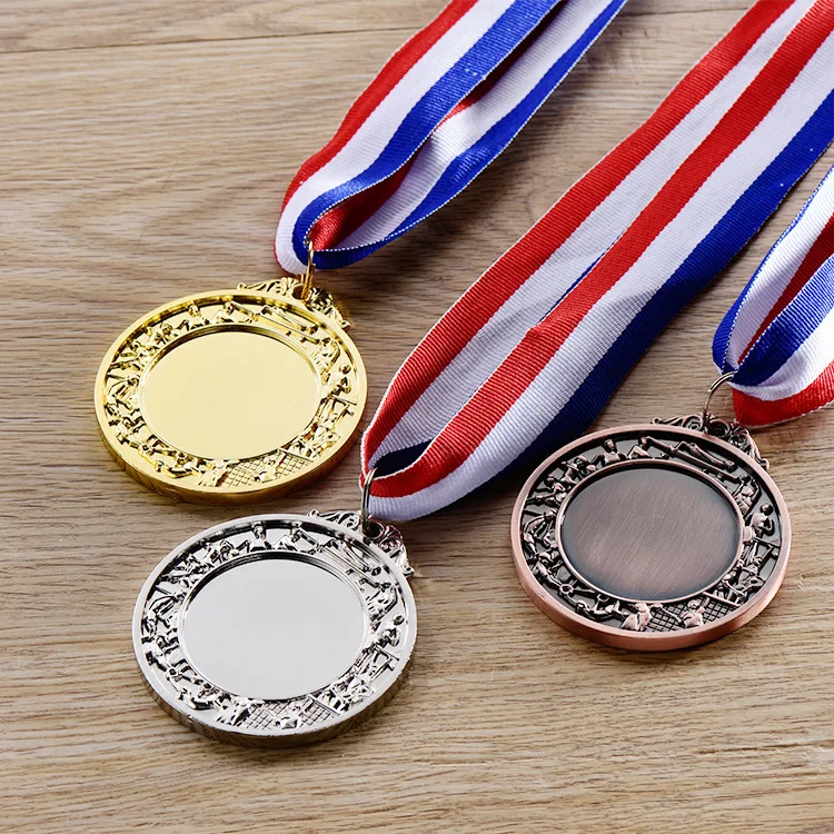 2017 fashion blank metal medal, factory wholesale 3D 5 cm diameter sports award medal